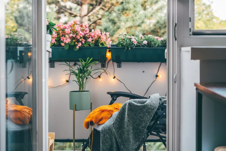 balcony garden aesthetic
